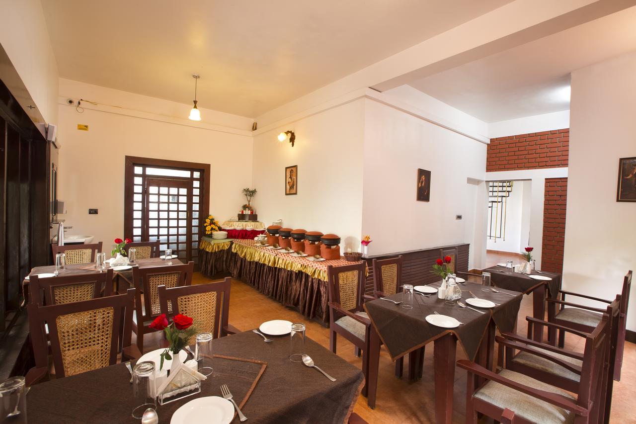 Madhumanthra Resort - Homestay Munnar Bagian luar foto