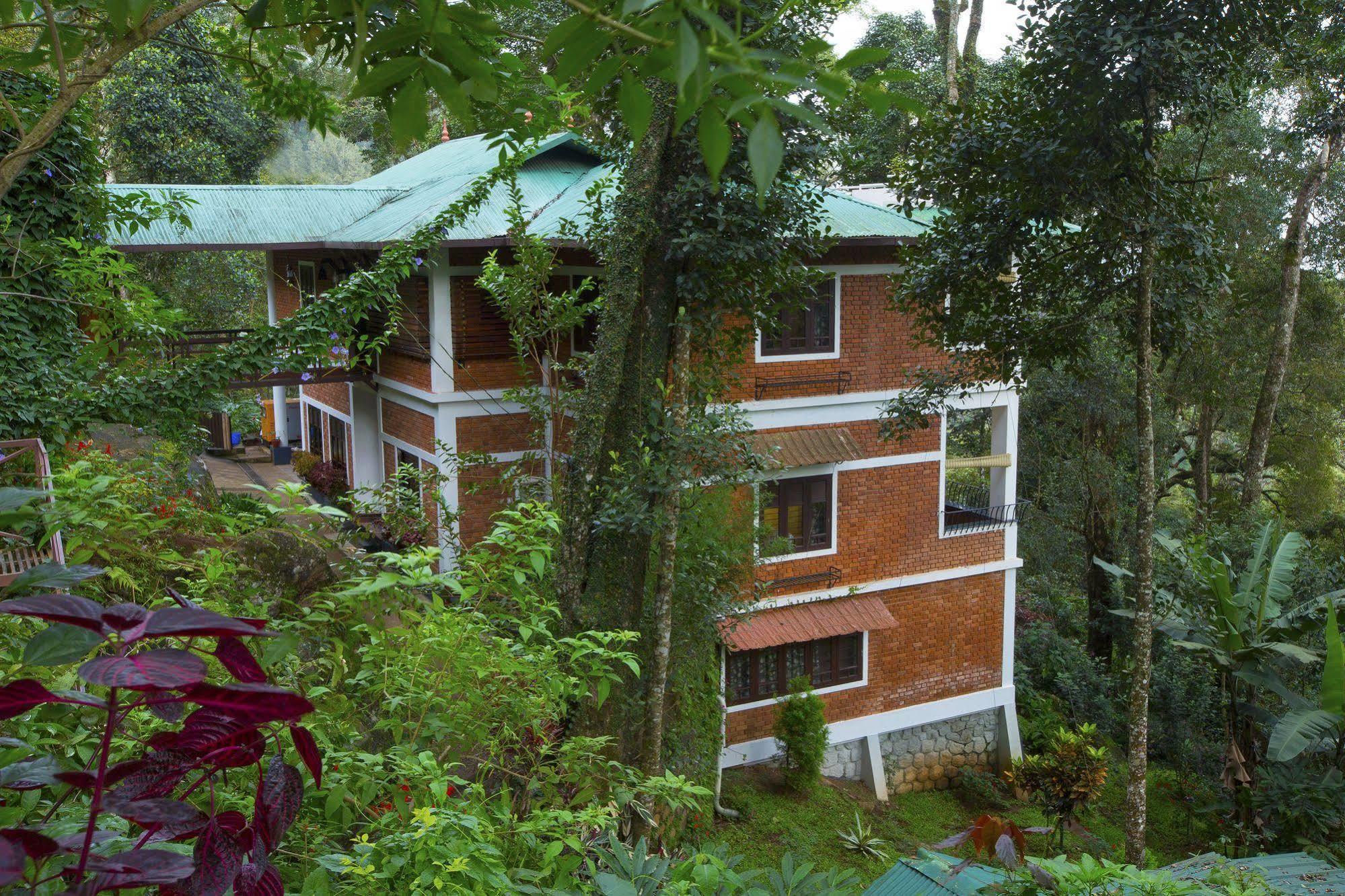 Madhumanthra Resort - Homestay Munnar Bagian luar foto