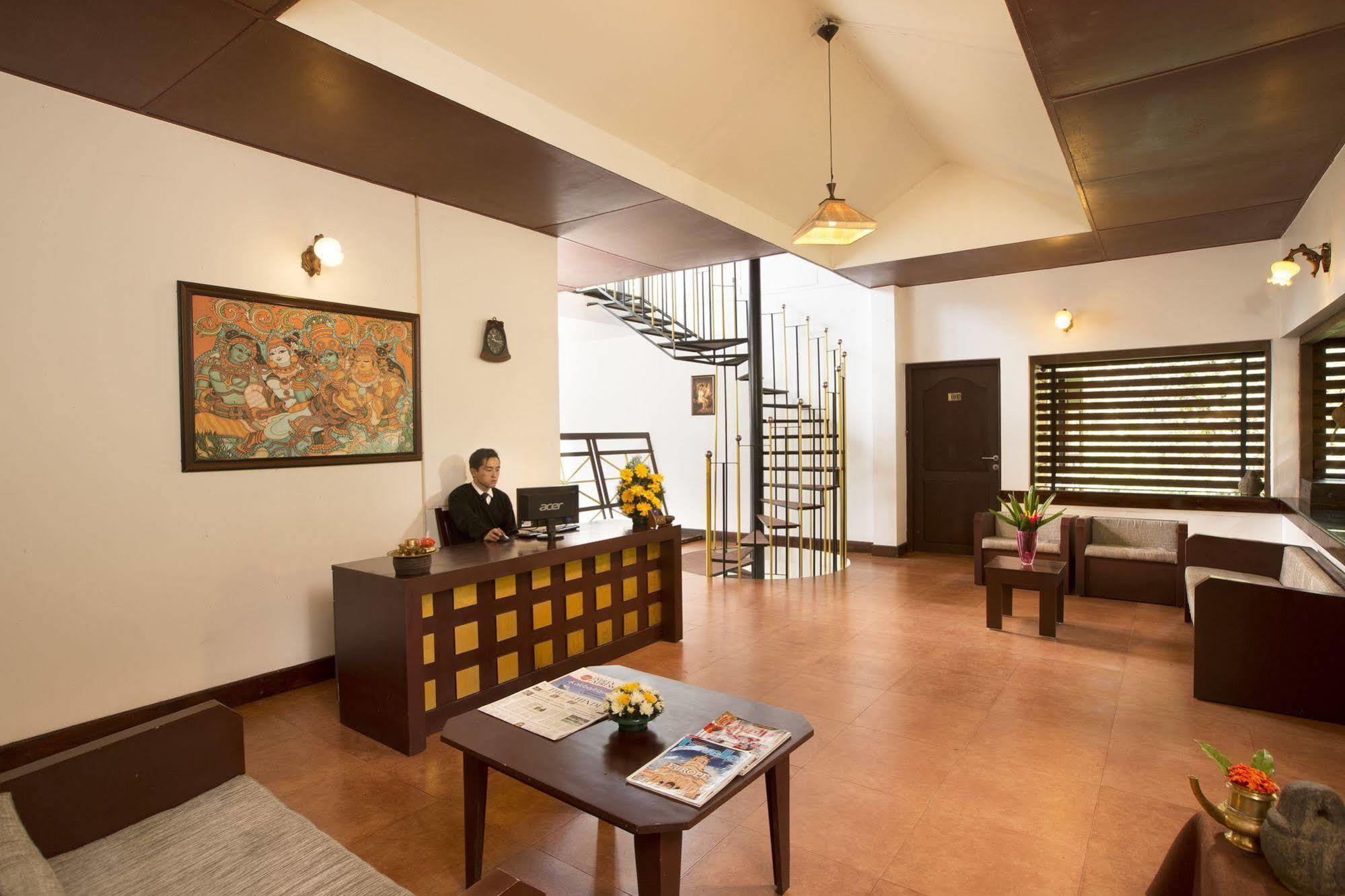 Madhumanthra Resort - Homestay Munnar Bagian luar foto
